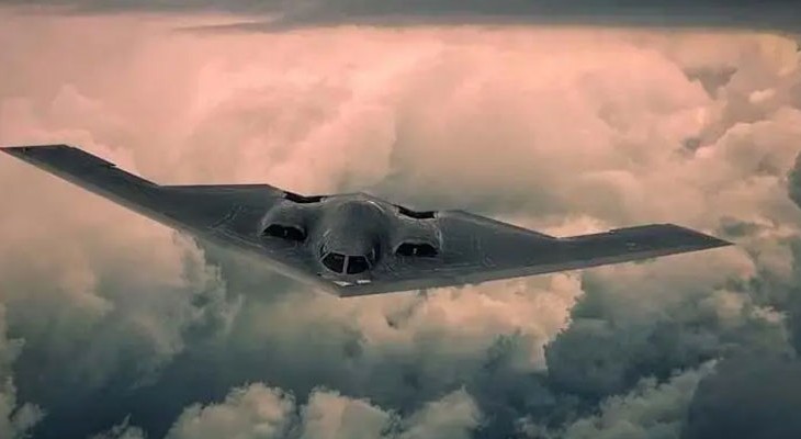 ইরানে হাজার পাউন্ডের বহু ‘বাঙ্কার বাস্টার’ বোমা হামলা যুক্তরাষ্ট্রের