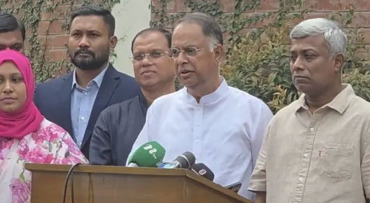 জ্বালানি তেলের মজুত পর্যাপ্ত, ৯ মার্চ আসছে আরও দুই জাহাজ: মন্ত্রী