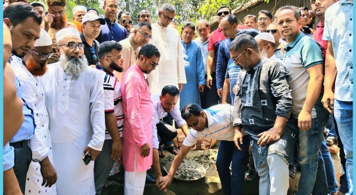 শহীদ হারুনের পরিবারের জন্য নতুন বাড়ি নির্মাণ উদ্যোগ